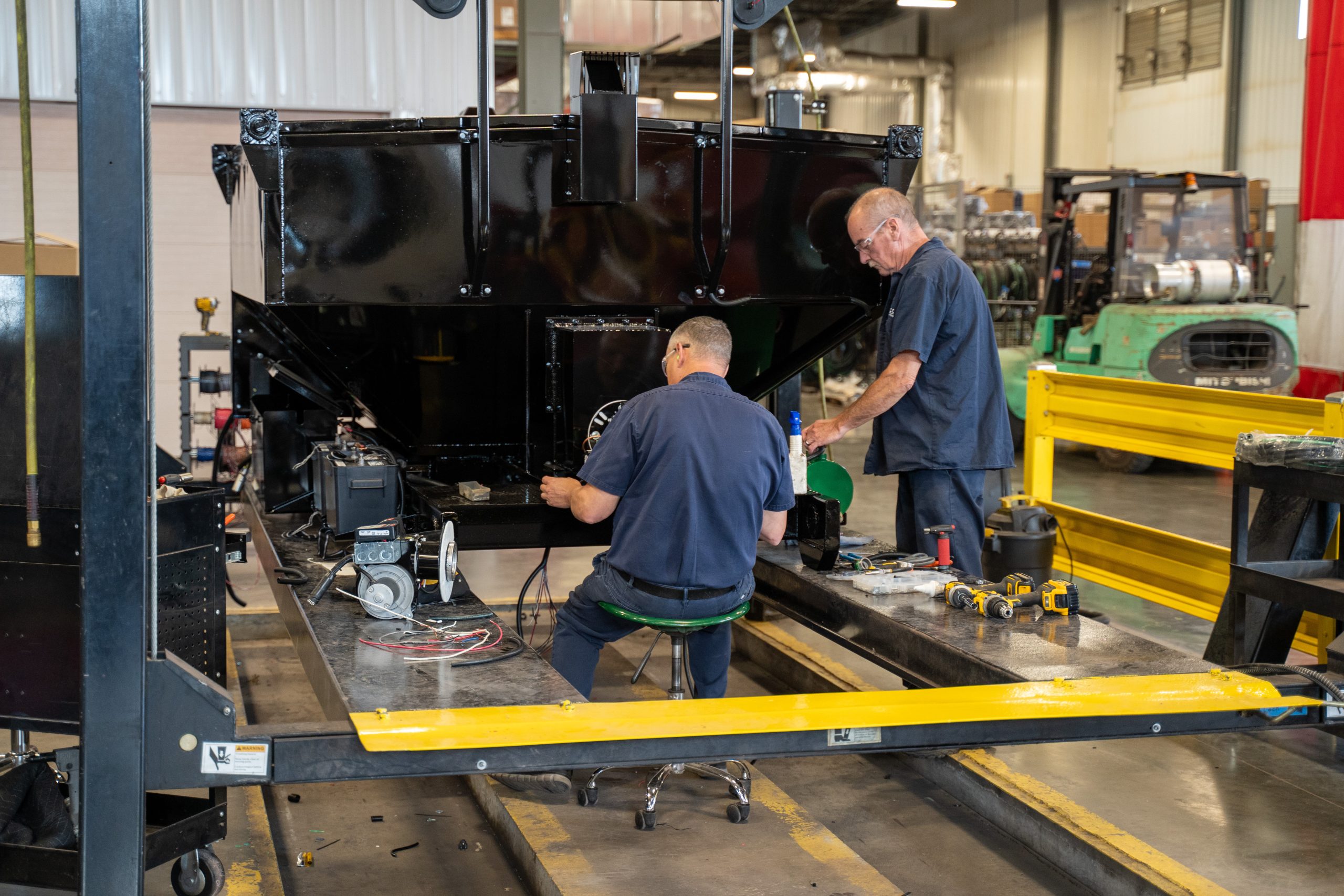 27Jun2024_Facility_068 Falcon engineers building an asphalt hot box<br />